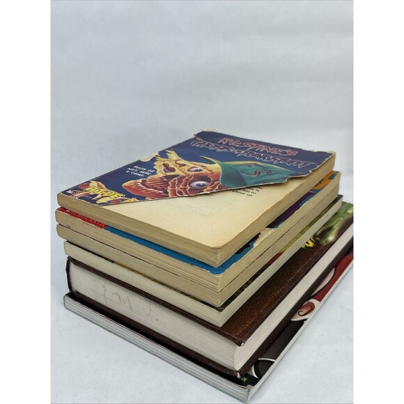 RL Stine Goosebumps Lot Books Horror Graphic Fear Street Monster Blood Collect - Picture 8 of 8